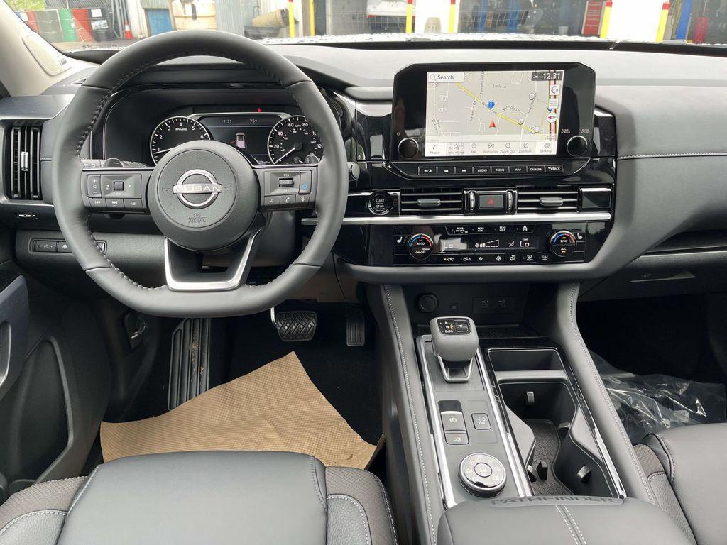 new 2025 Nissan Pathfinder car, priced at $37,640