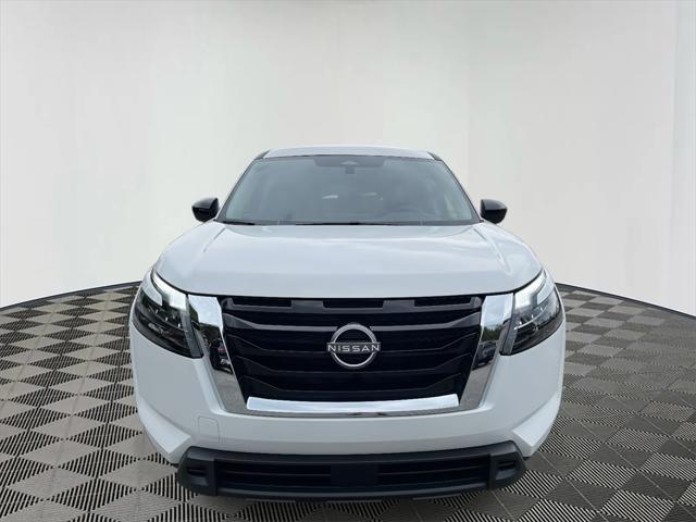 new 2025 Nissan Pathfinder car, priced at $34,850