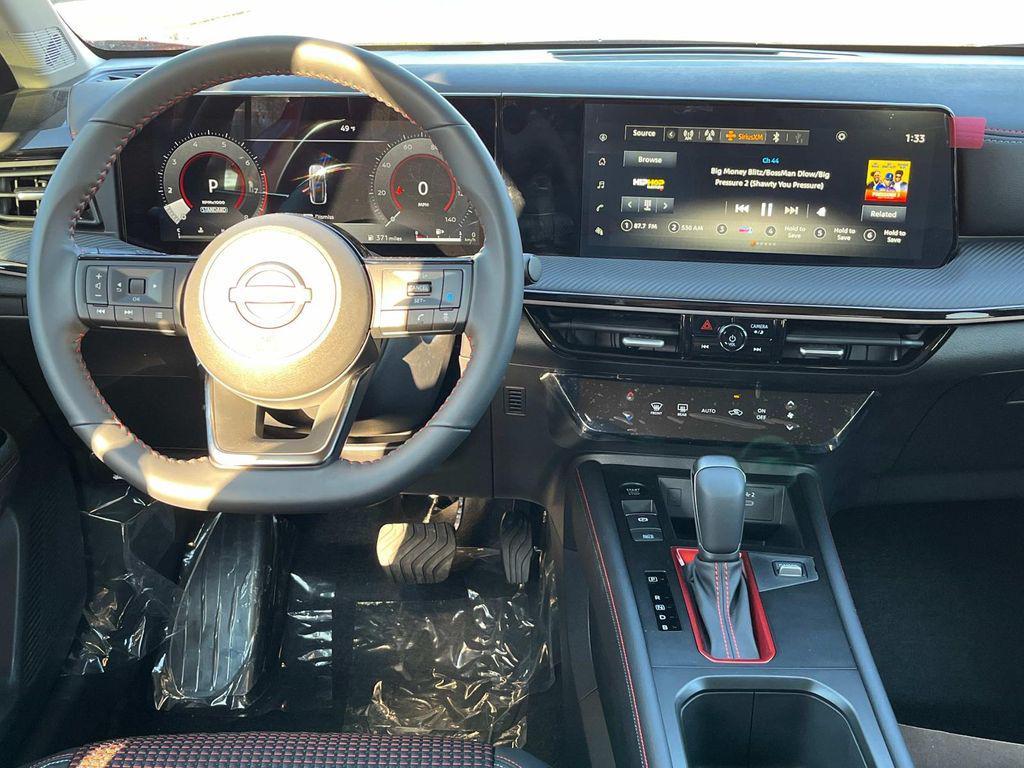 new 2025 Nissan Kicks car, priced at $26,879