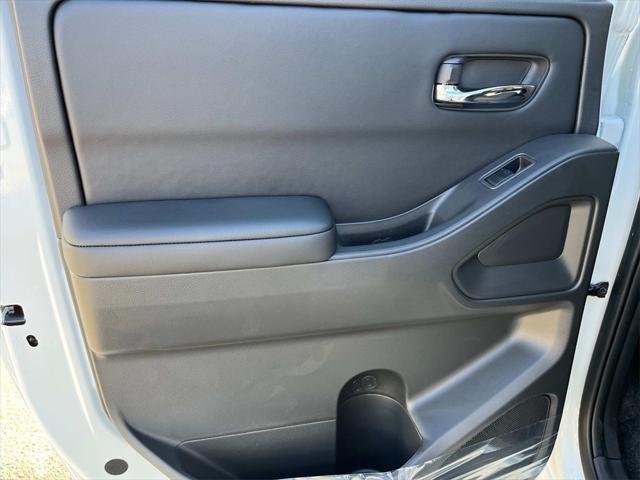 new 2025 Nissan Frontier car, priced at $38,025
