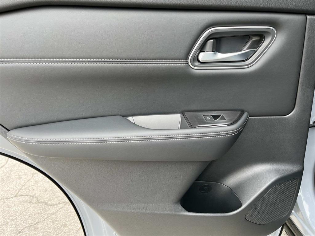new 2025 Nissan Rogue car, priced at $40,943