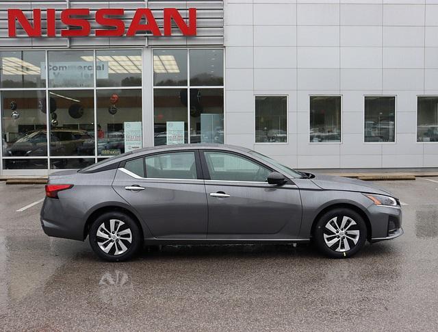 new 2025 Nissan Altima car, priced at $25,452