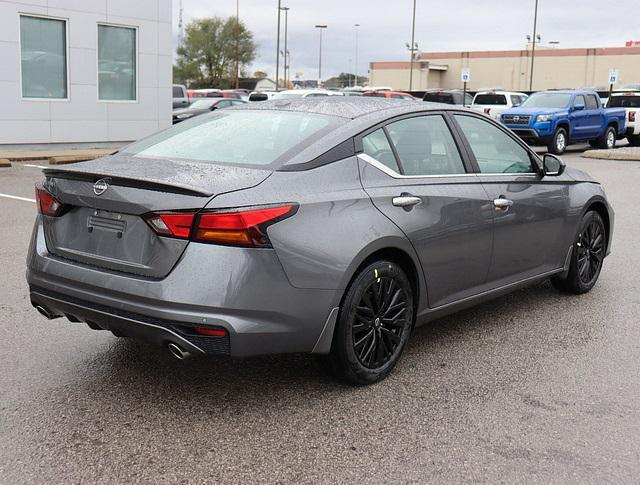 new 2025 Nissan Altima car, priced at $27,627