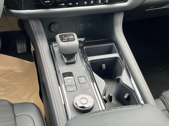 new 2025 Nissan Pathfinder car, priced at $42,557