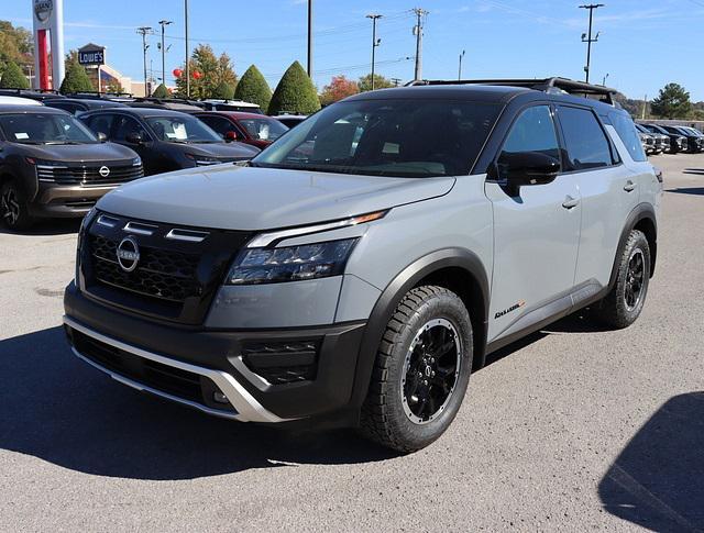 new 2025 Nissan Pathfinder car, priced at $45,109