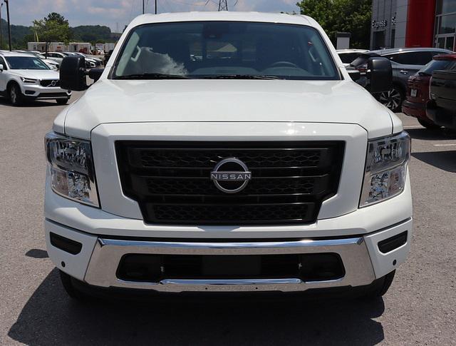 new 2024 Nissan Titan car, priced at $45,924