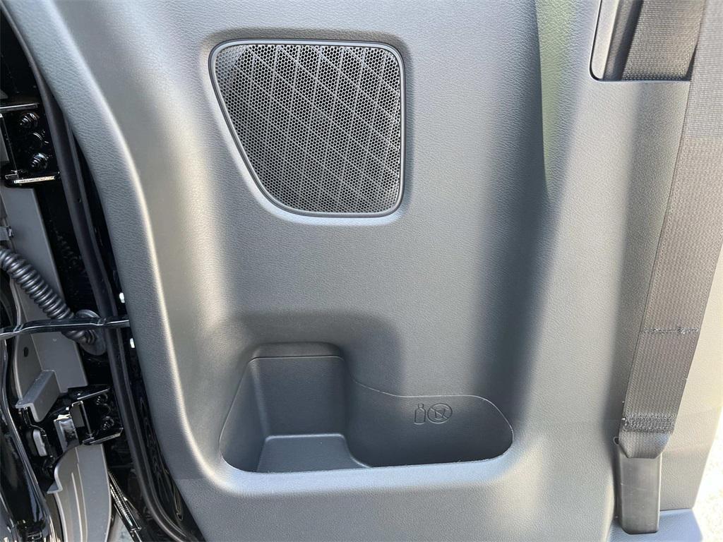 new 2026 Nissan Frontier car, priced at $37,040