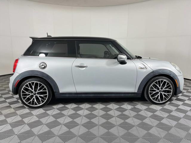 used 2014 MINI Hardtop car, priced at $13,249