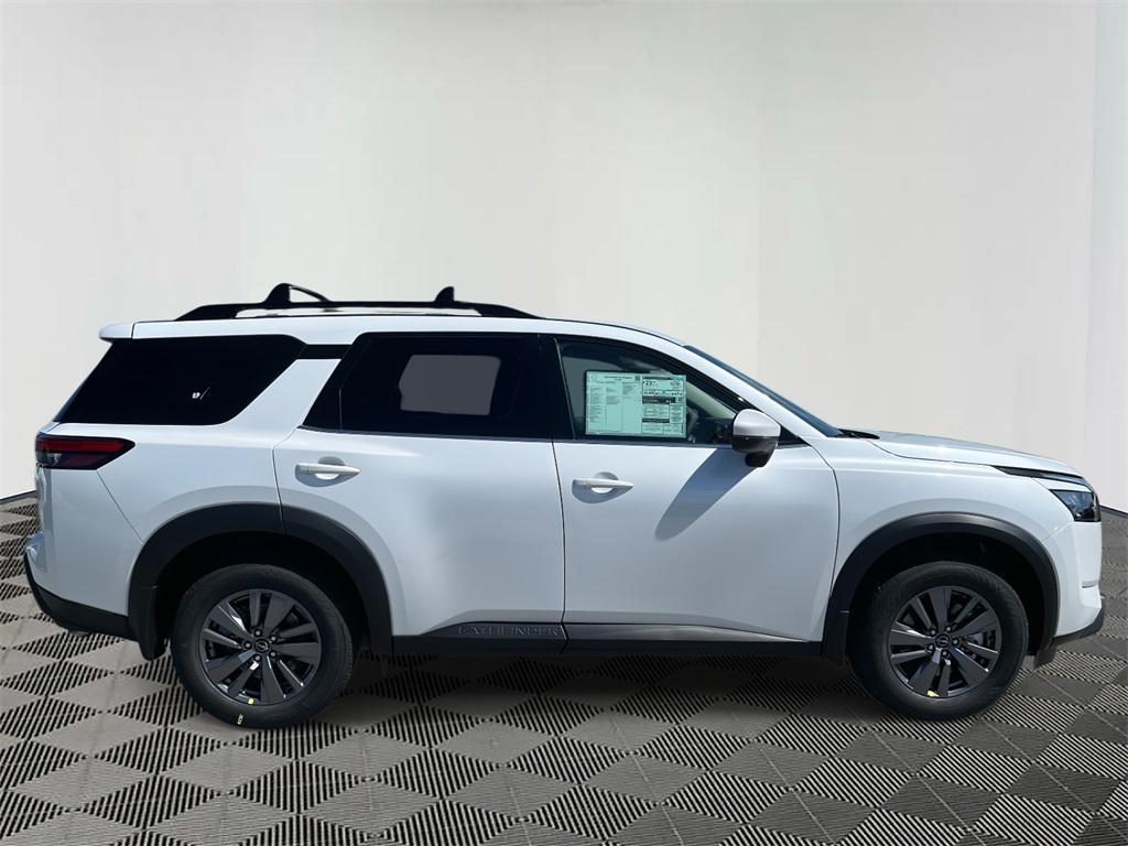 new 2025 Nissan Pathfinder car, priced at $37,377