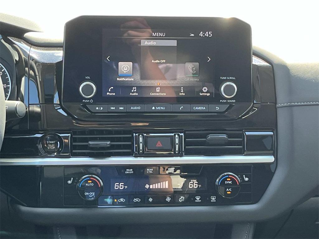 new 2025 Nissan Pathfinder car, priced at $37,377