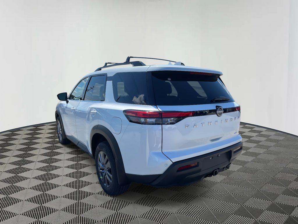 new 2025 Nissan Pathfinder car, priced at $34,577