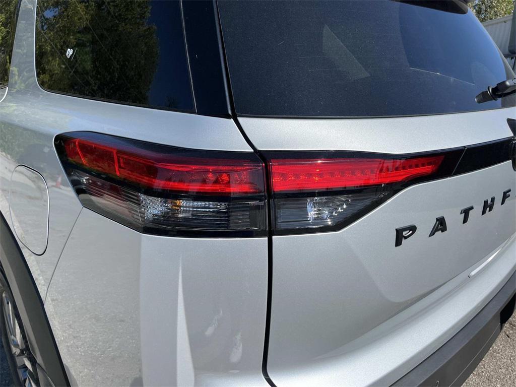 new 2025 Nissan Pathfinder car, priced at $35,606