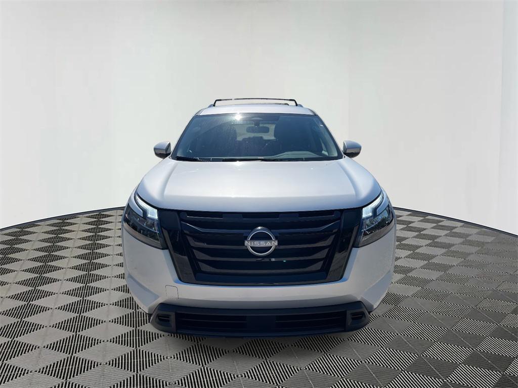 new 2025 Nissan Pathfinder car, priced at $35,606