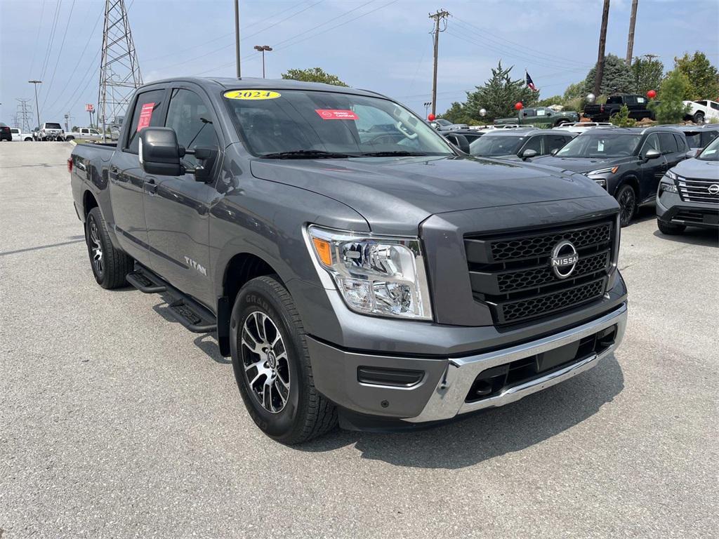 used 2024 Nissan Titan car, priced at $40,999