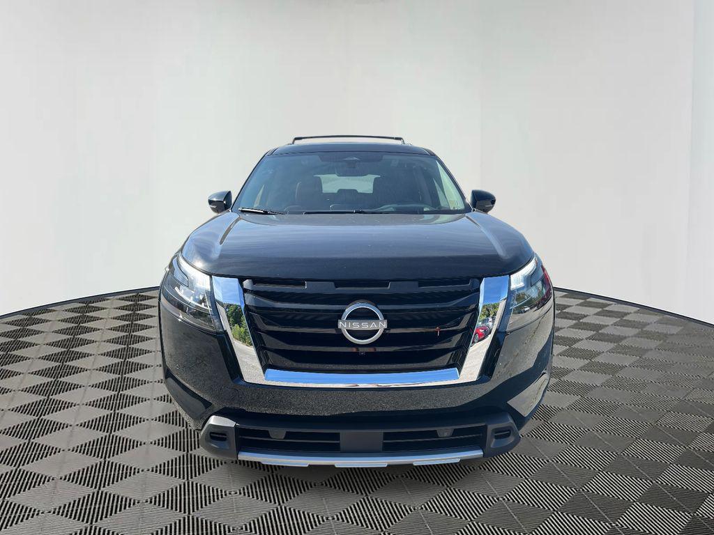 new 2025 Nissan Pathfinder car, priced at $39,521