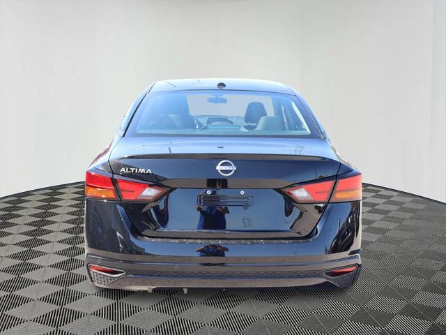 new 2025 Nissan Altima car, priced at $25,979