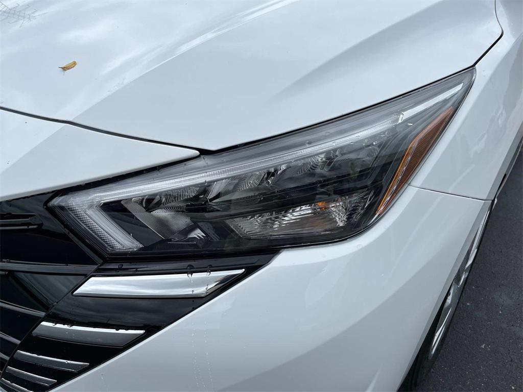 new 2025 Nissan Versa car, priced at $19,319