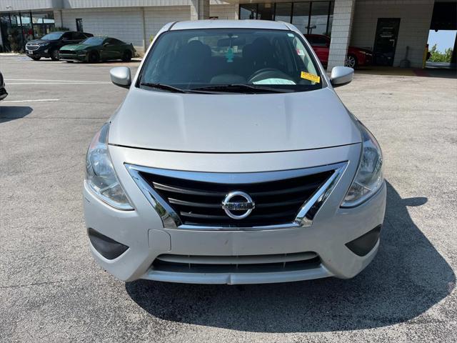 used 2018 Nissan Versa car
