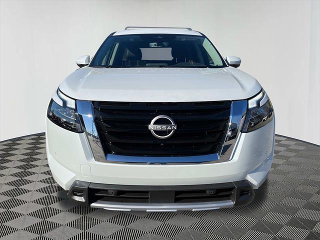 new 2025 Nissan Pathfinder car, priced at $47,823