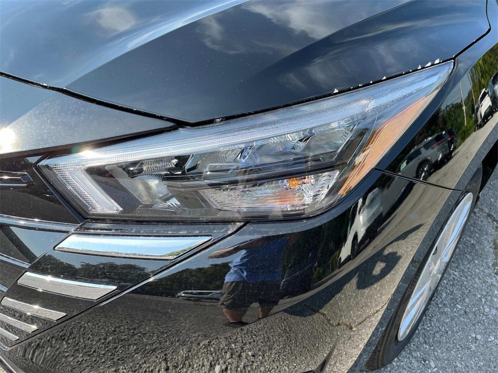 new 2025 Nissan Versa car, priced at $19,319