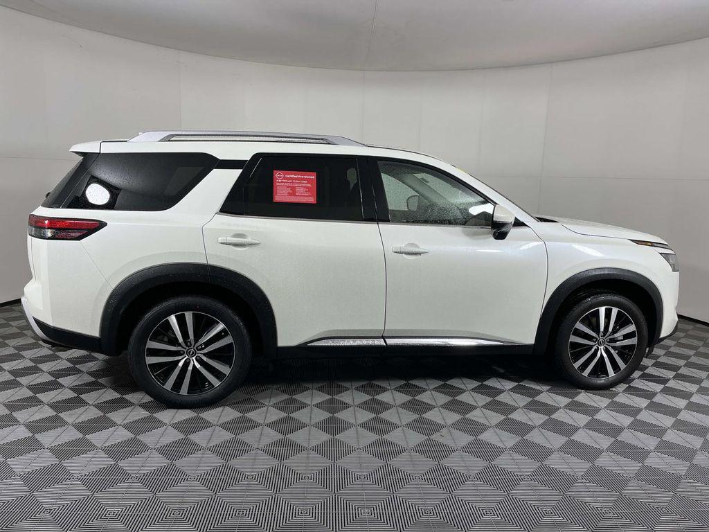 used 2024 Nissan Pathfinder car, priced at $35,269