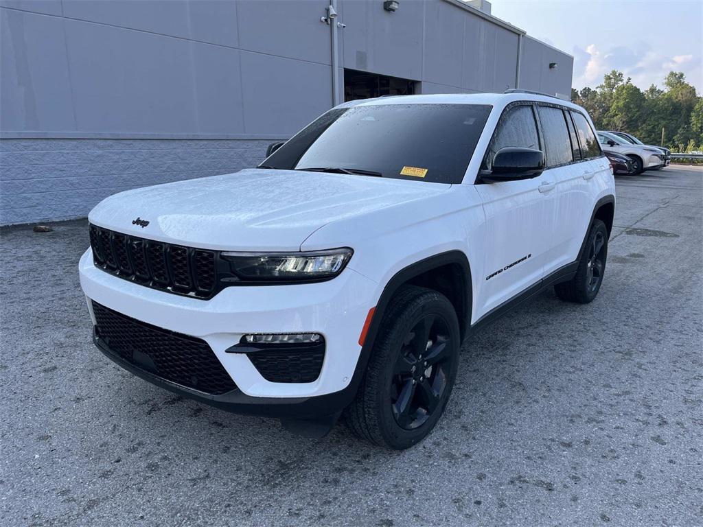 used 2023 Jeep Grand Cherokee car, priced at $31,731