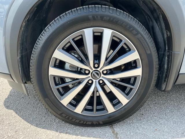 used 2022 Nissan Pathfinder car, priced at $35,455