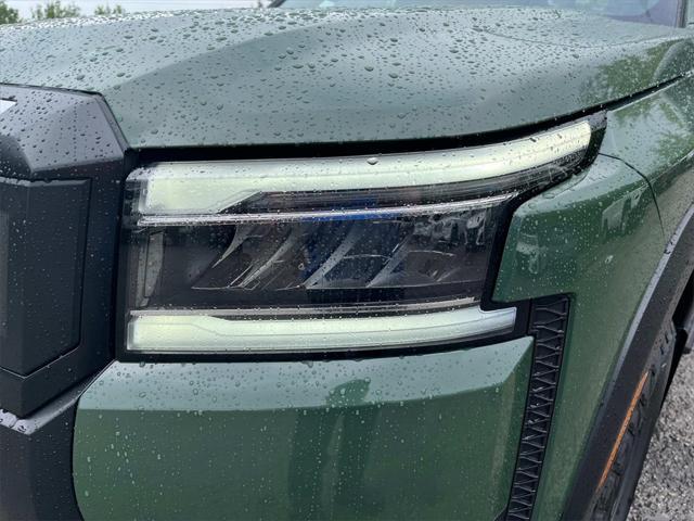 new 2025 Nissan Frontier car, priced at $41,745