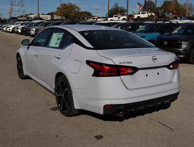 new 2025 Nissan Altima car, priced at $30,941