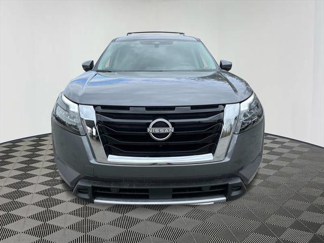 new 2025 Nissan Pathfinder car, priced at $46,258