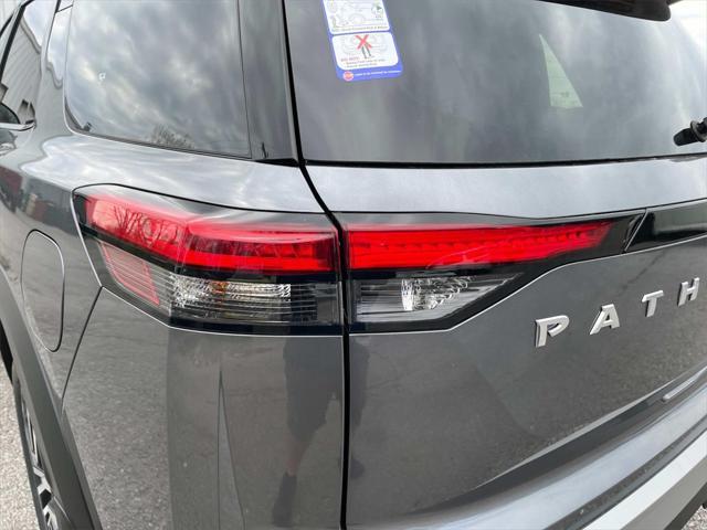 new 2025 Nissan Pathfinder car, priced at $46,258