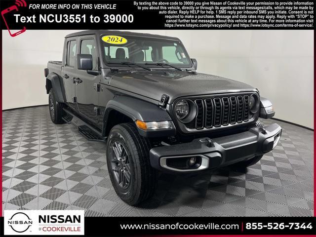 used 2024 Jeep Gladiator car, priced at $37,391