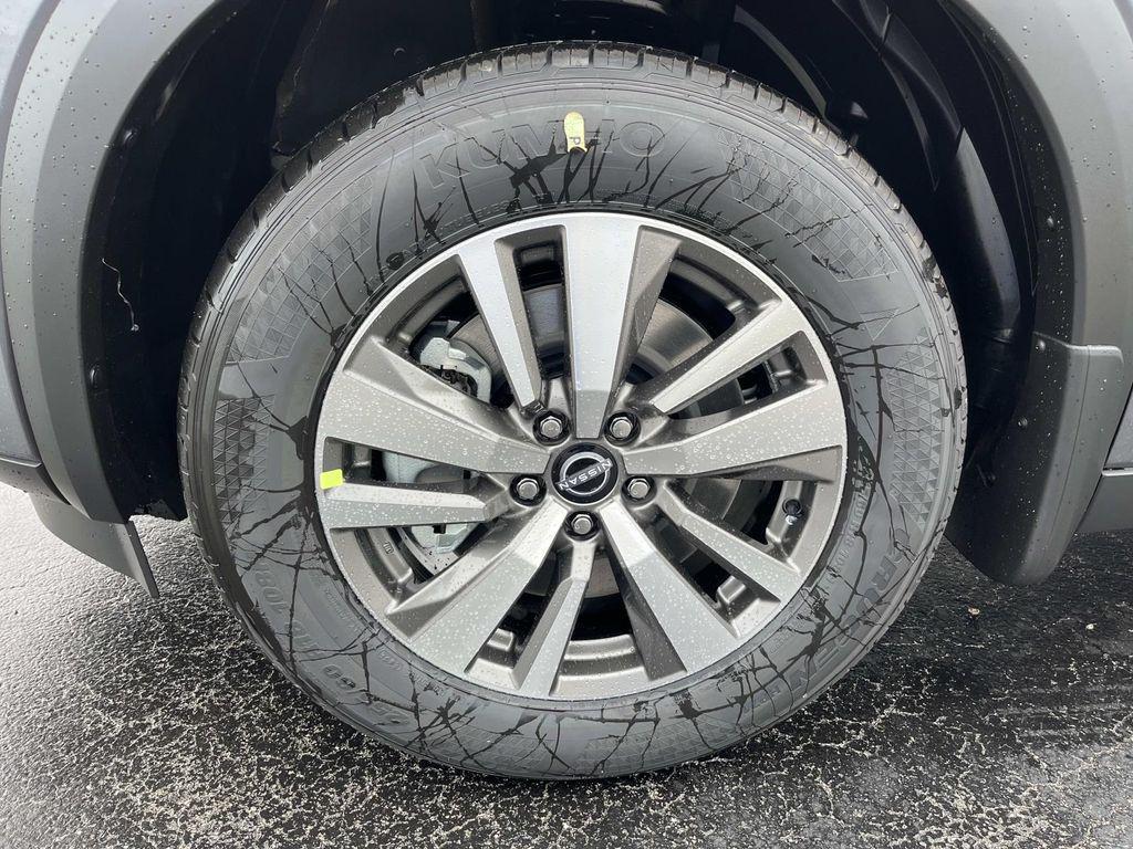 new 2025 Nissan Pathfinder car, priced at $37,353