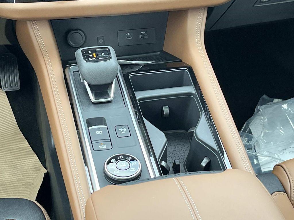 new 2025 Nissan Pathfinder car, priced at $45,610