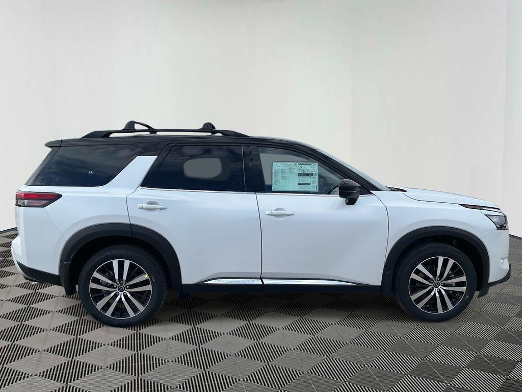 new 2025 Nissan Pathfinder car, priced at $45,610