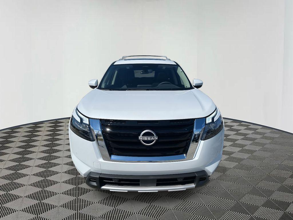 new 2025 Nissan Pathfinder car, priced at $41,132