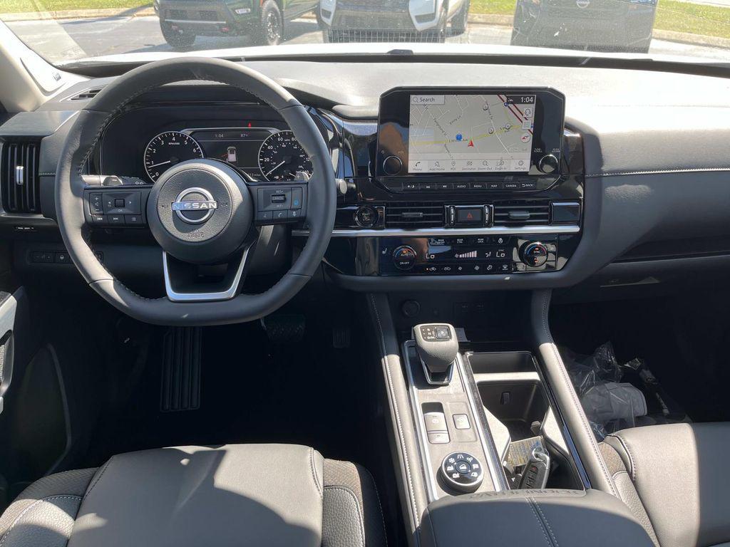 new 2025 Nissan Pathfinder car, priced at $41,132