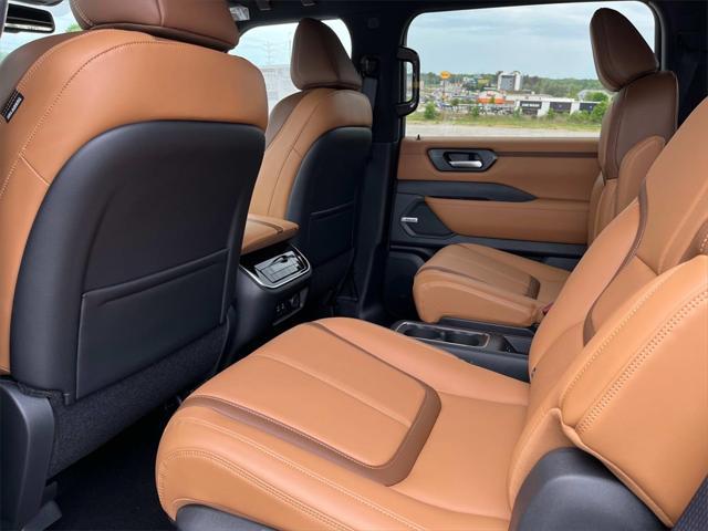 new 2025 Nissan Armada car, priced at $63,300