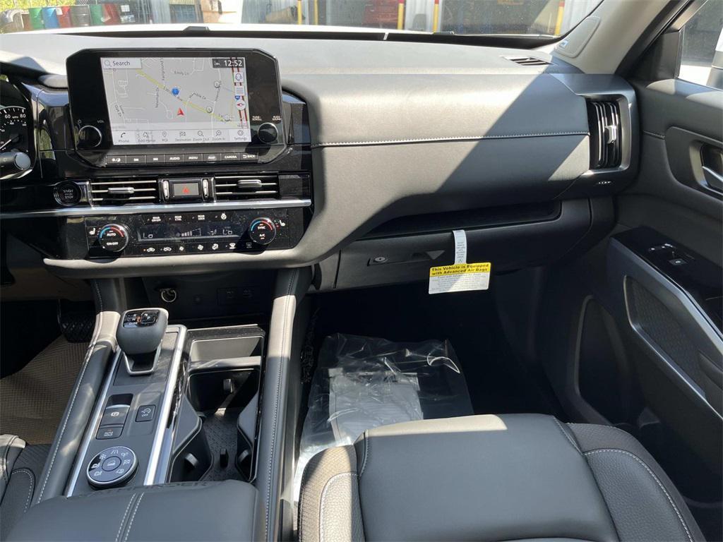 new 2025 Nissan Pathfinder car, priced at $46,132