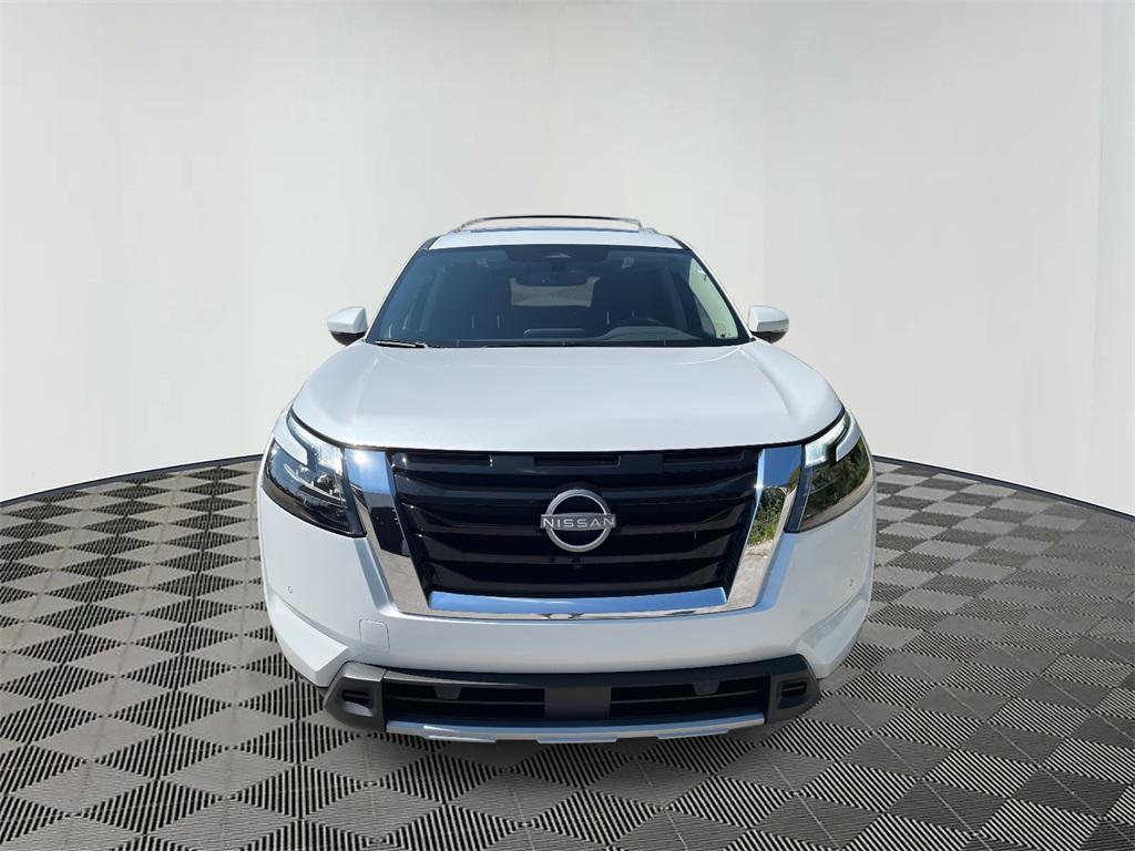 new 2025 Nissan Pathfinder car, priced at $46,132