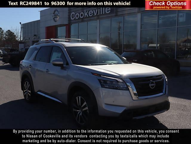 new 2024 Nissan Pathfinder car, priced at $49,190