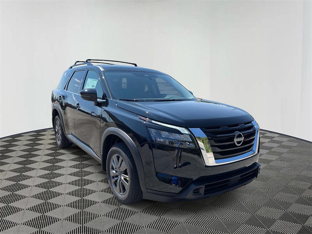 new 2025 Nissan Pathfinder car, priced at $40,174