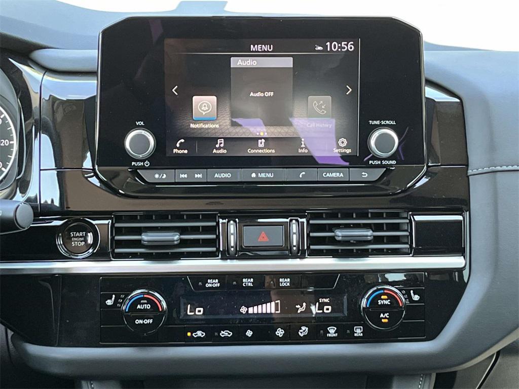 new 2025 Nissan Pathfinder car, priced at $40,174