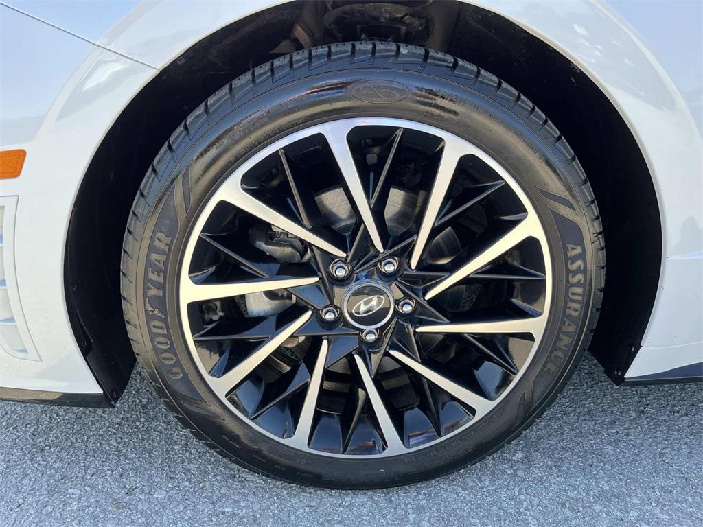 used 2020 Hyundai Sonata car, priced at $15,484
