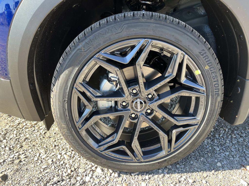 new 2026 Nissan Kicks car, priced at $27,812