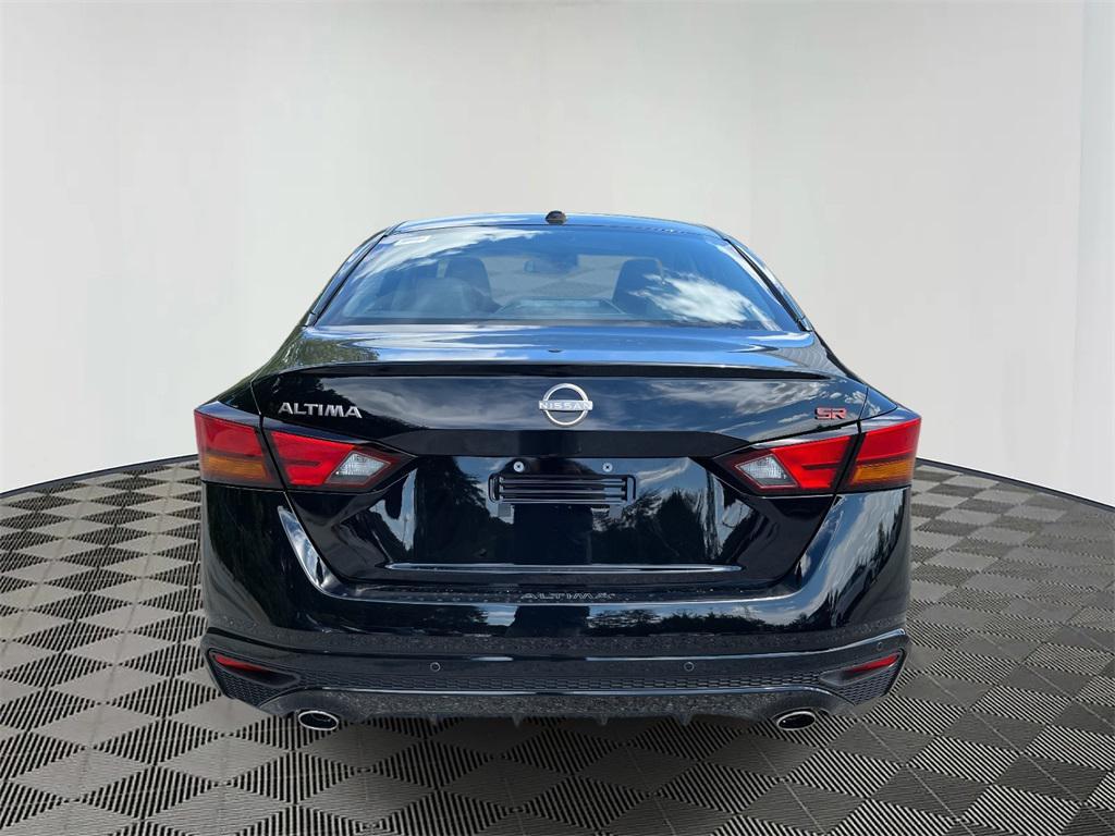 new 2025 Nissan Altima car, priced at $31,017