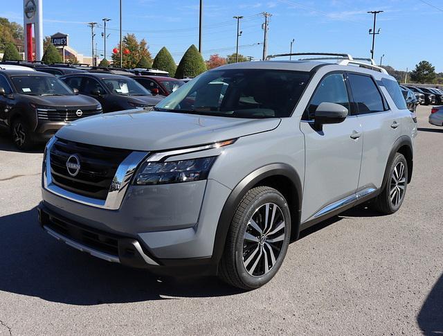 new 2025 Nissan Pathfinder car, priced at $51,596