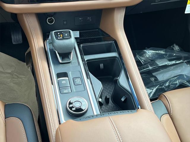 new 2025 Nissan Pathfinder car, priced at $48,056