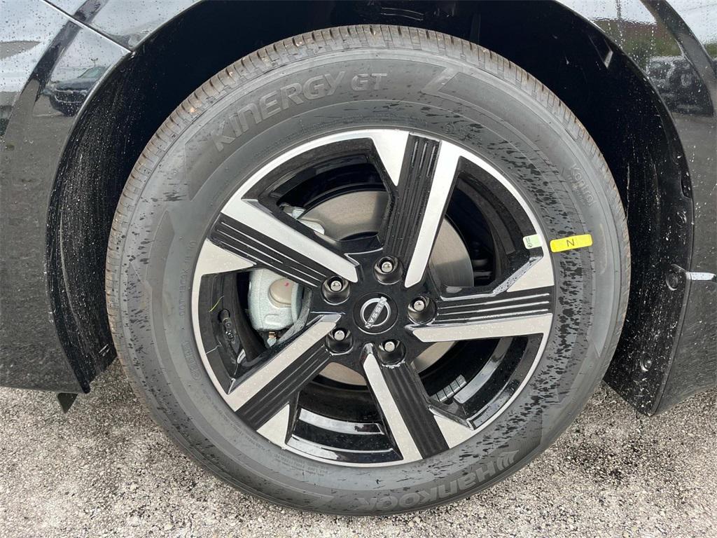 new 2025 Nissan Sentra car, priced at $22,029