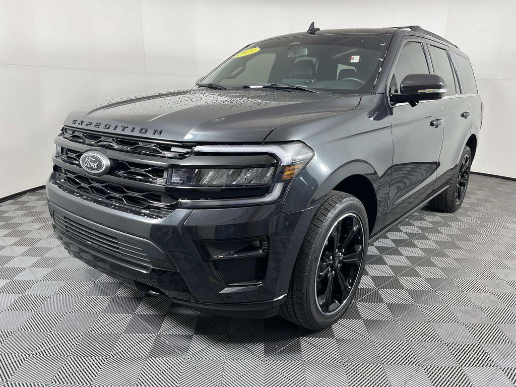 used 2023 Ford Expedition car, priced at $50,948